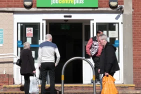uk-unemployment-rises-to-5-the-highest-level-in-four-years-132345-20251111.webp.webp