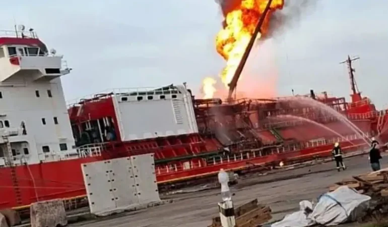 Ukrayna’da Türk Bayraklı Tankere Drone Saldırısı