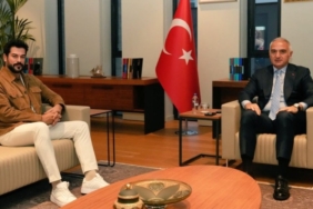 90jpg-CNC9J9nfxU_47fhbIEz4_Q.jpg