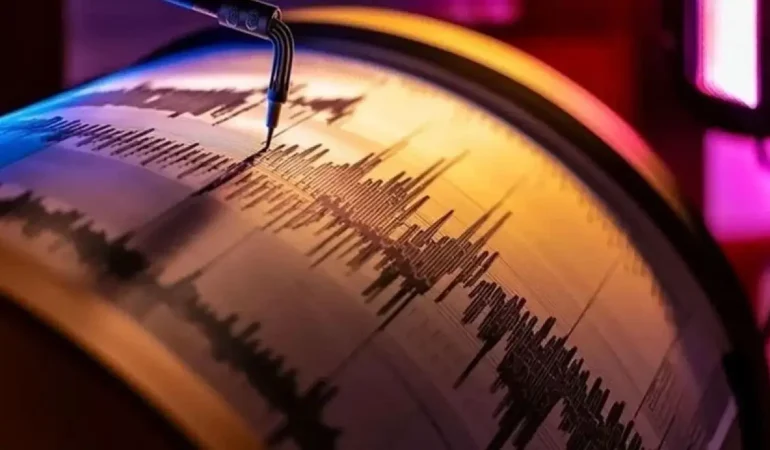 Antalya'da deprem: Bu kez Serik ilçesi sallandı