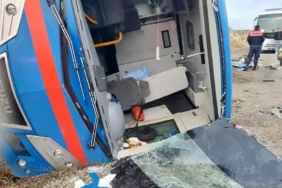 Cezaevi nakil aracı devrildi 9 yaralı