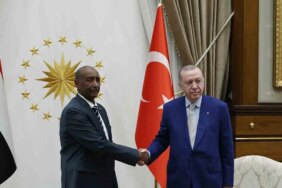 Cumhurbaşkanı Erdoğan, Sudan Egemenlik Konseyi Başkanı el Burhan ile görüştü
