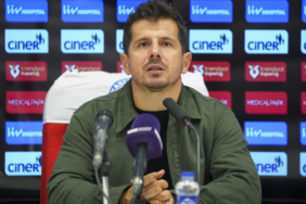 emre-belozoglunun-kasimpasasi-yine-golsuz-berabere-kaldi-epi2.jpg