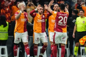 galatasaray-super-ligde-ilk-yariyi-lider-bitirdi-224719-20251221.webp.webp