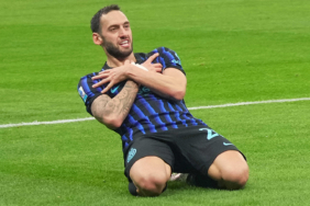 genoa-inter-maci-hakan-calhanoglu-ilk-11de-t5rd.jpg