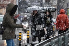 kar-buz-saganak-meteoroloji-tarih-verdi-ankara-ve-istanbulu-kar-vuracak-cjiz.jpg
