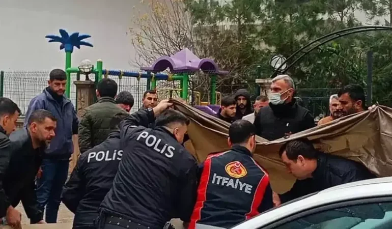 7’nci kattaki dairenin balkonundan düşen kadın öldü