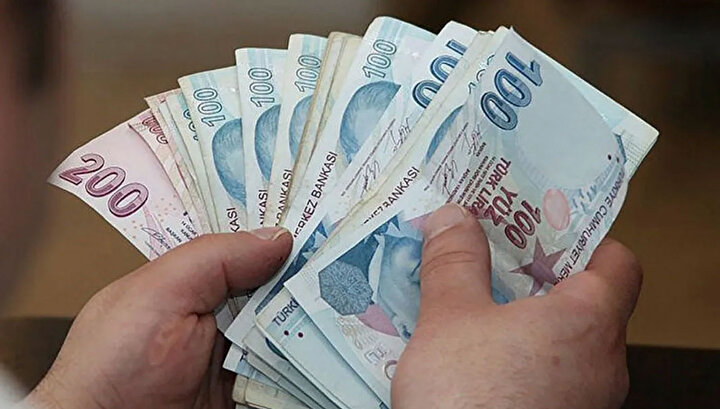 Eşi Emekli Olan 65 Yaş Aylığı Alabilir mi?