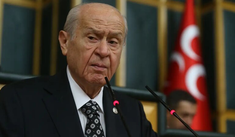 Bahçeli: "ABD’nin, Maduro’yu iktidardan haksızca uzaklaştırma girişimi tanıdık bir komplodur"
