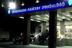 Diyarbakır’da gece alarmı! Emniyet Müdürlüğü önünde patlayıcı atıldı