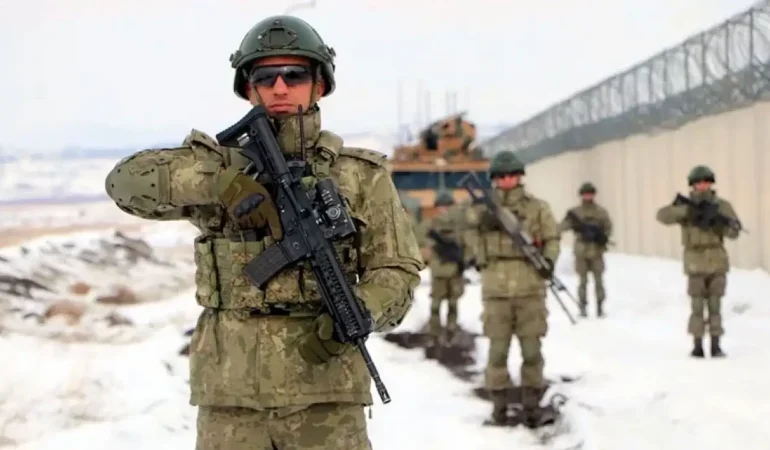 Hudut Kartalları Türkiye-İran Sınırını 7 Gün 24 Saat Koruyor