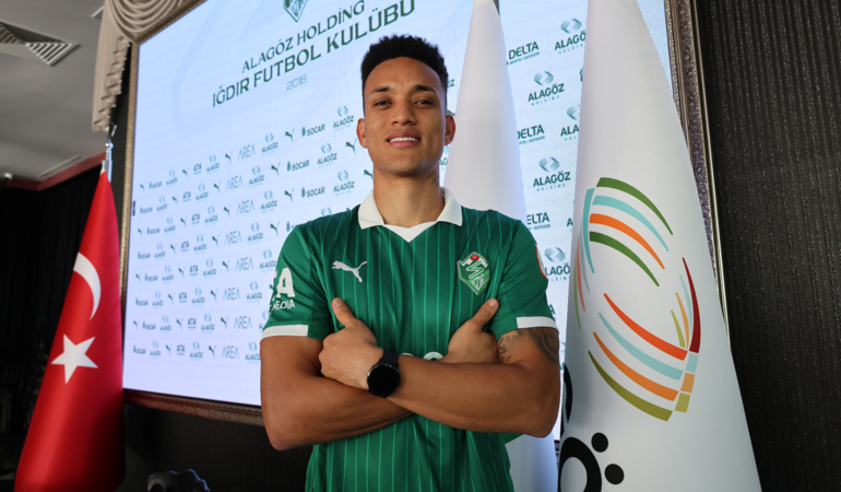 Iğdır FK, Tsunami’yi transfer etti