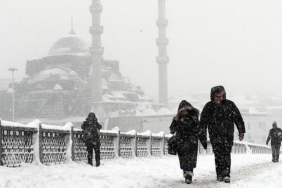 kar-yagisi-geri-dondu-istanbul-ve-bircok-il-icin-uyari-5-gun-surecek-apqd.jpg