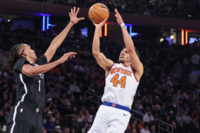 nba-tarihine-gecen-54-sayilik-fark-derbide-new-york-brooklyni-bozguna-ugratti-j9zv.jpg