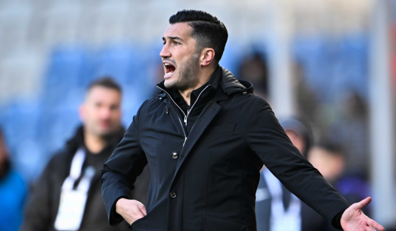 Başakşehir’e oyuncu bulmak kolay değil