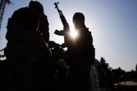 pkk-ypg-sdg-suriye-catisma-aa-1jpg-E9uFbYVqrUyj_5Yl-k_clg.jpg