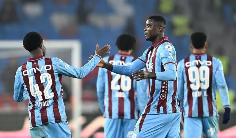 Trabzonspor, Kasımpaşa’yı 2-1 mağlup etti
