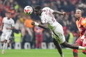 trabzonspor-super-kupada-final-pesinde-162944-20260104.webp.webp