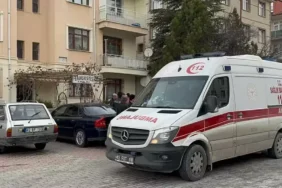 Tüfeğini temizlerken kendini yaraladı