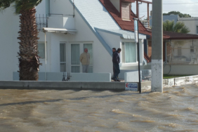 venedik-degil-balikesir-her-yer-sular-altinda-kaldi-pl97.jpg