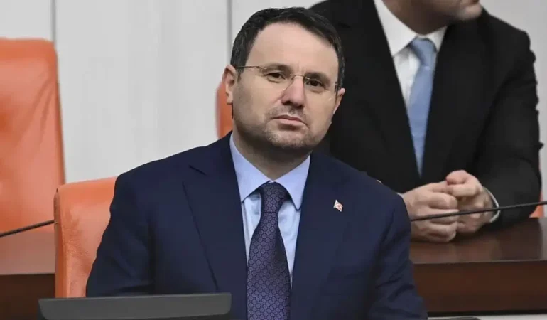 Adalet Bakanı Gürlek Cumhurbaşkanı Erdoğan'ın Kendisine Verdiği İlk Talimatı Açıkladı