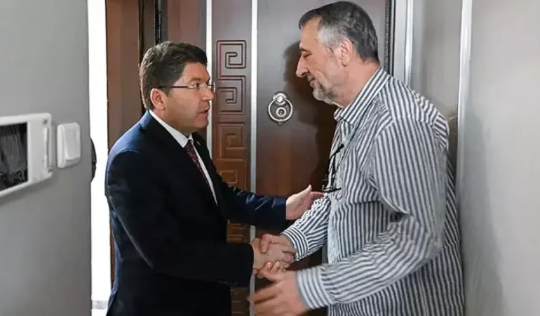 Adalet Bakanı Tunç’tan Atlas Çağlayan’ın Ailesine Ziyaret