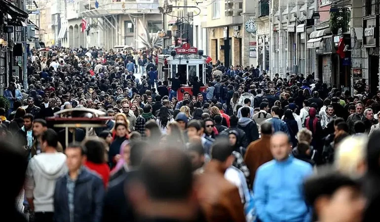 Avrupa’nın En Genç Ülkesi Türkiye