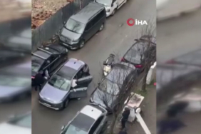 besiktasta-park-yeri-kavgasinda-kan-akti-aractan-cikartip-sokakta-suruklediler-tjtv.jpg