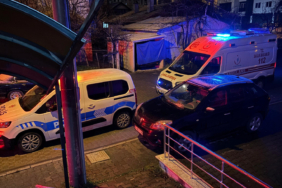 boluda-sizofreni-hastasi-kadini-polis-tedaviye-ikna-etti-x1yx.jpg
