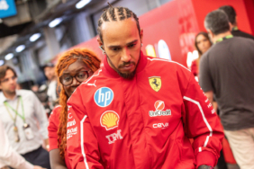 ferrari-pilotu-lewis-hamilton-ile-gelen-teklif-sonrasi-yollarini-ayirdi-rdgx.jpg
