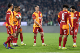 galatasarayin-super-ligdeki-serisi-sona-erdi-mcnx.jpg