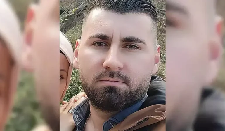 Mobilya ustası, kamyonetinde bıçaklanarak öldürüldü