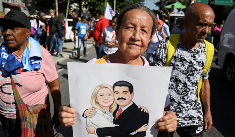 Nicolas Maduro avukatlarının parasını ödeyemiyor