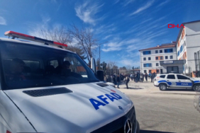 son-dakika-diyarbakirda-ortaokulda-civa-zehirlenmesi-cok-sayida-ogrenci-hastaneye-kaldirildi-ccod.jp_.jpeg