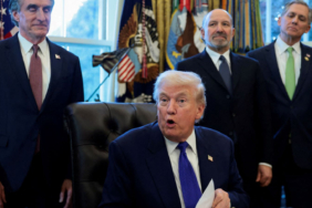 trumpi-secim-korkusu-sardi-4zld.jpg