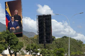 venezuela-halkindan-maduro-cagrisi-sizleri-geri-istiyoruz-wncc.jpg