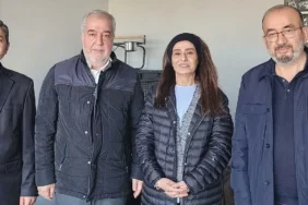 Yıldız Tilbe’den Gazze’ye ramazan desteği: 12 bin kişilik iftar sofrasının masrafını üstlendi