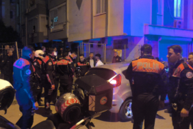 antalyada-komsu-aileler-arasinda-kavga-2-yarali-vbou.jpg