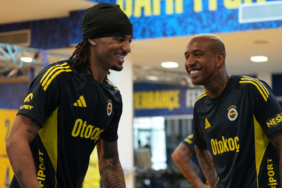 fenerbahce-gunu-cift-idmanla-bitirdi-dufq.jpg