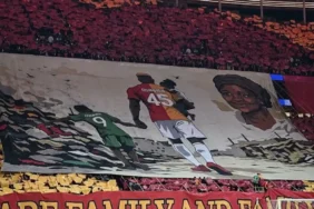 Galatasaray taraftarından Victor Osimhen'e özel koreografi