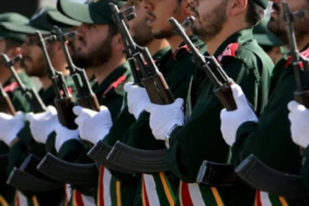 iran-devrim-muhafizlari-ordusu-uzun-sureli-bir-savasa-haziriz-6eh2.jpg