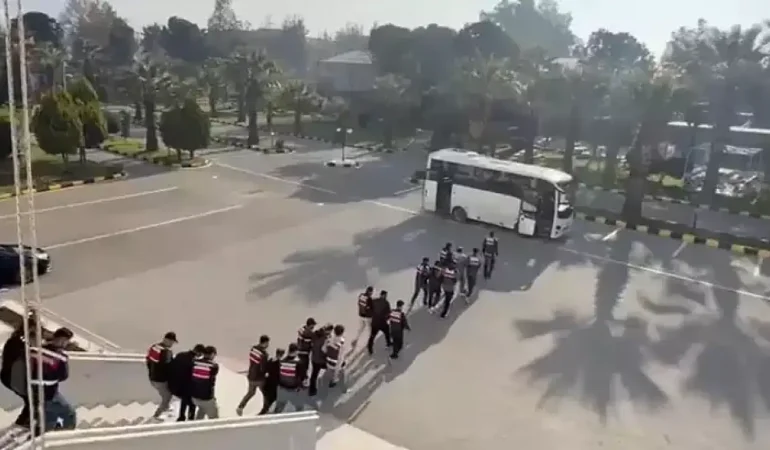 24 ilde DEAŞ terör örgütüne yönelik operasyon: 90 gözaltı