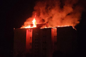 aydinda-lise-yurdunda-yangin-panigi-46-ogrenci-tahliye-edildi-8nsz.jpg