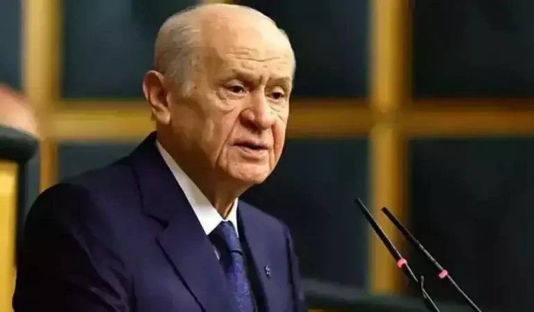 Bahçeli Hiç Kimse Türkiye’yi Hedef Alarak Kendi Suçlarını Perdeleyemez