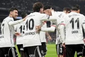 Beşiktaş'tan Antalyaspor Karşısında 4 Gollü Galibiyet