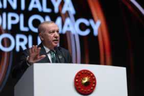 cumhurbaskani-erdoganin-adf-konusmasi-3-dilde-kitaplastirildi-n49n.jpg