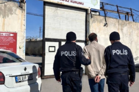 erzurumda-aracta-uyusturucu-ile-yakalanan-kisi-tutuklandi-g1uj.jpg