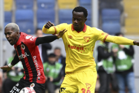 galatasaray-maci-oncesi-henry-onyekuru-kadro-disi-birakildi-g4yn.jpg