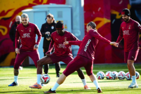 galatasarayda-kocaelispor-maci-oncesi-osimhen-suprizi-takimla-birlikte-calisti-7bzw.jpg