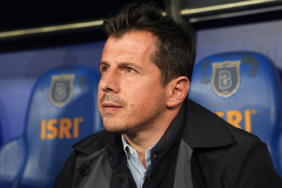 kasimpasa-teknik-direktoru-emre-belozoglu-hakem-faciasina-ragmen-basaksehiri-tebrik-ederim-yz4f.jpg